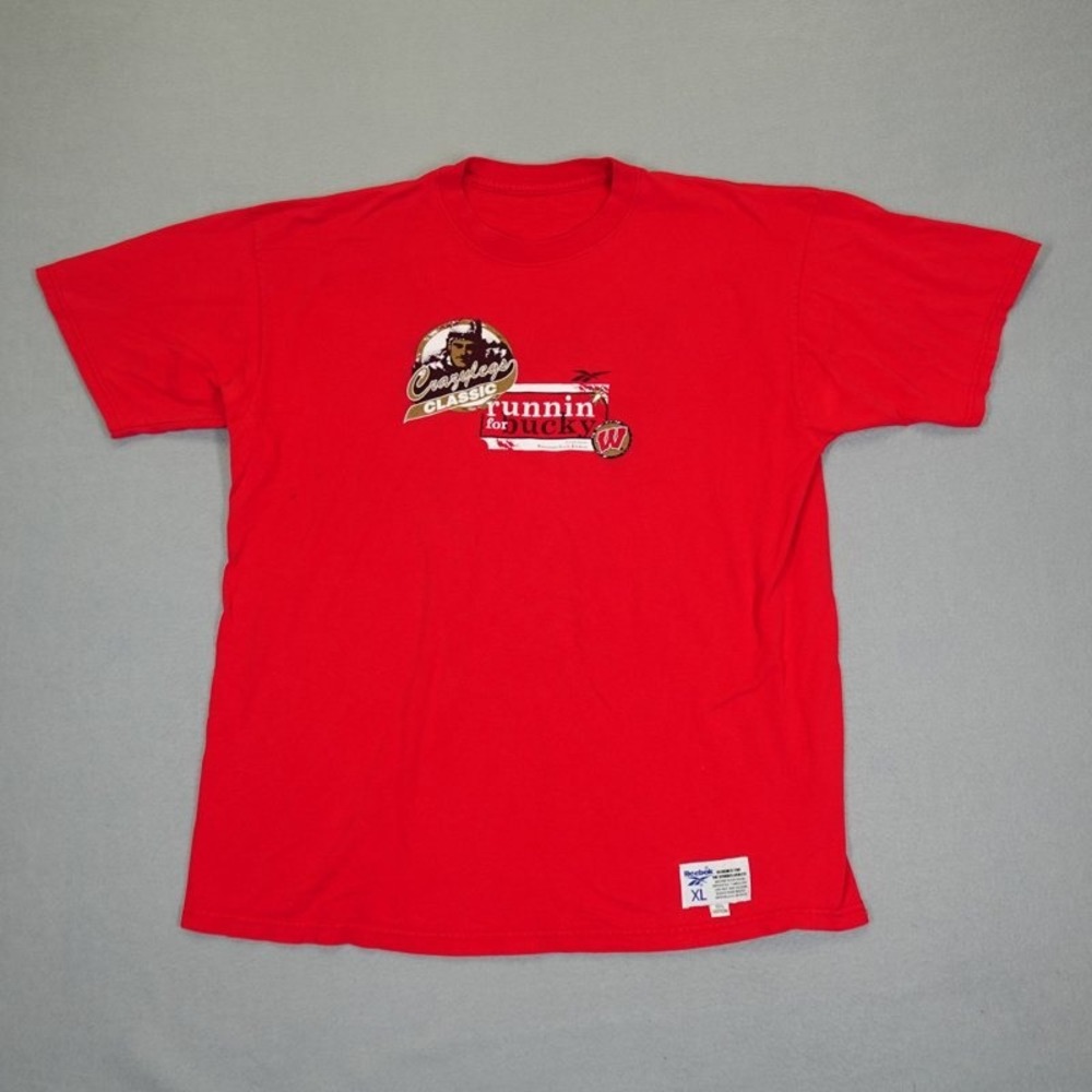 Reebok T-Shirt Mens XL Red Crazylegs Classic Runnin for Bucky Wisconsin 1999 Tee